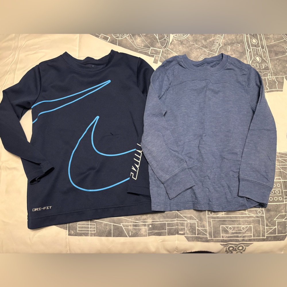 Boys Long Sleeved Tops - Size 5-6 - Picture 1 of 5